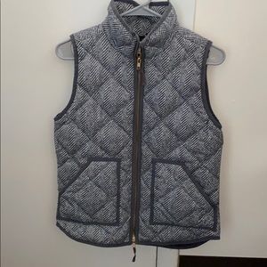 ⭐️SALE⭐️ J Crew Factory Vest-Gray Herringbone